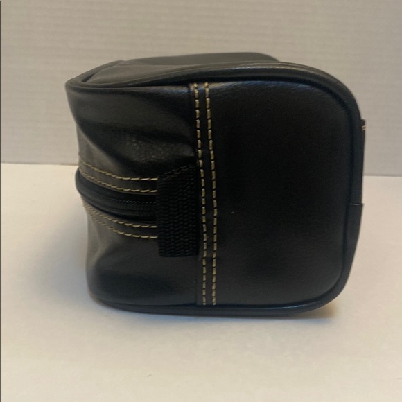 Black Leather Toiletry Bag - Picture 4 of 6